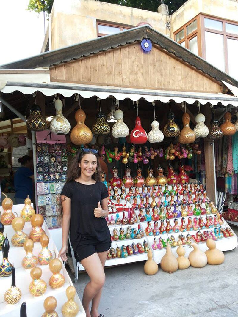 Las mejores fotos de Çağla Şimşek, la protagonista de Esposa joven. Foto: Facebook