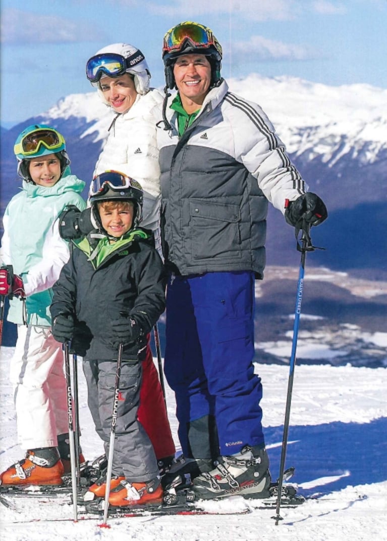 Las minivacaciones de Sebastián Estevanez y su familia en el Cerro Castor: "Ellos son lo más importante del mundo y atesoro cada momento que estamos juntos"