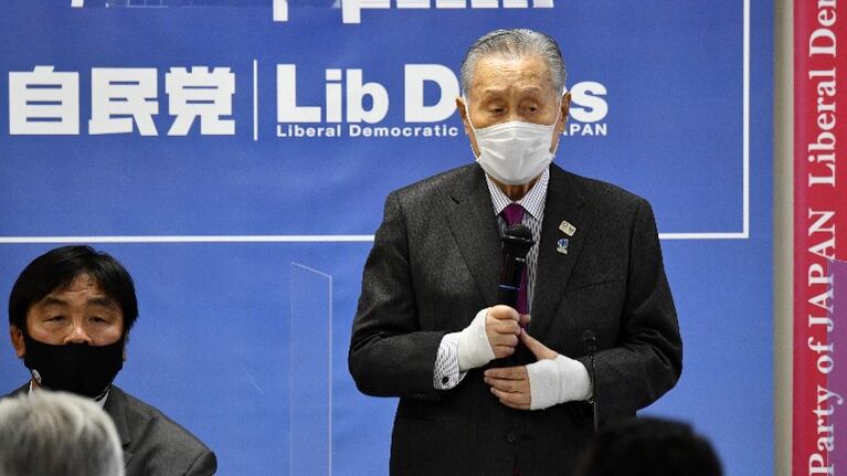 Las mujeres "tienen dificultades" para ser concisas, según el responsable de Juegos de Tokio. Foto: EFE.