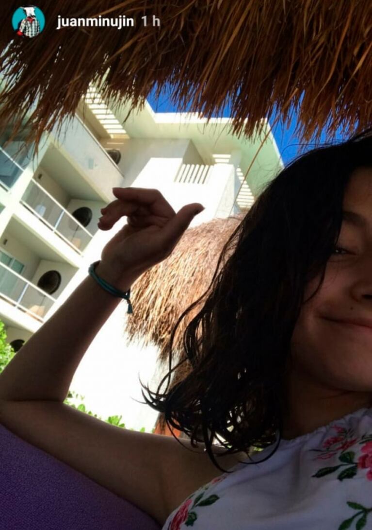 Las placenteras vacaciones familiares de Juan Minujín en Playa del Carmen: "En este lugar, que es un sueño"