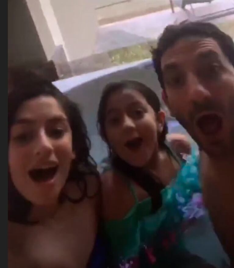 Las placenteras vacaciones familiares de Juan Minujín en Playa del Carmen: "En este lugar, que es un sueño"