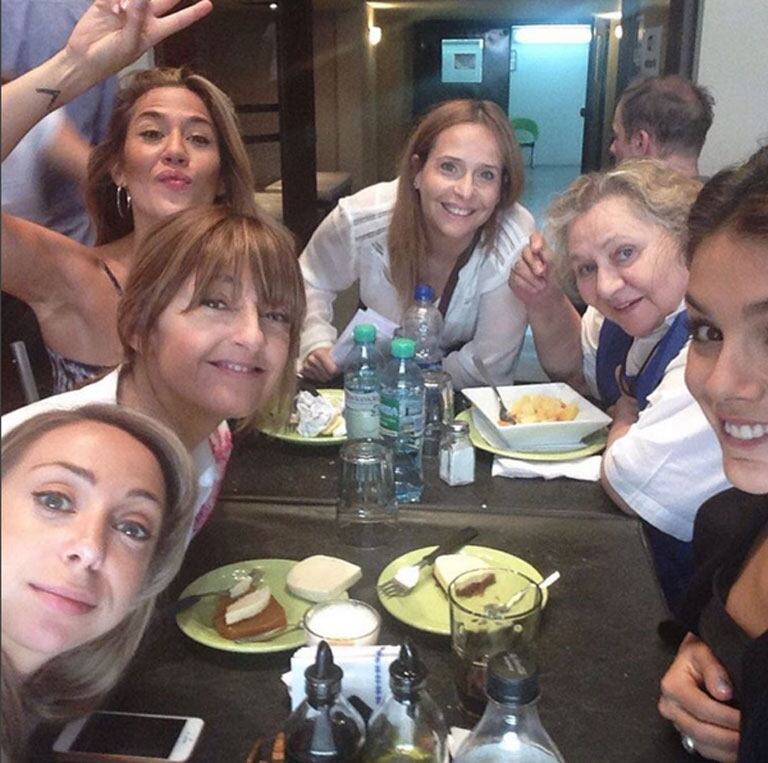 Las postales del final de grabaciones de Esperanza mía (Fotos: Instagram y Twitter). 