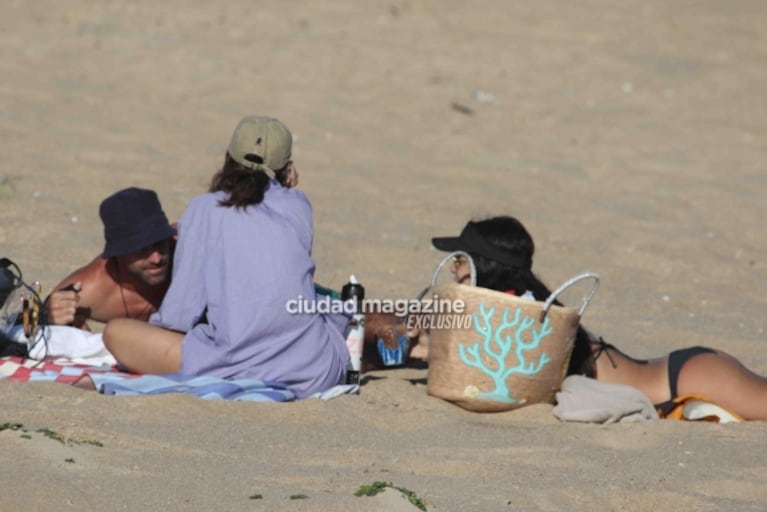 Las primeras fotos de Zaira Nara y Facundo Pieres, juntos y enamorados en Punta del Este