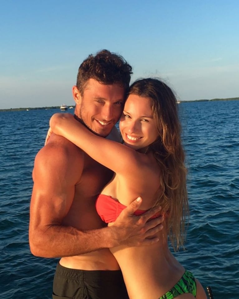 Las románticas fotos de Pampita y Pico Mónaco en sus mini vacaciones: "Gracias por todo lo que me das cada día"