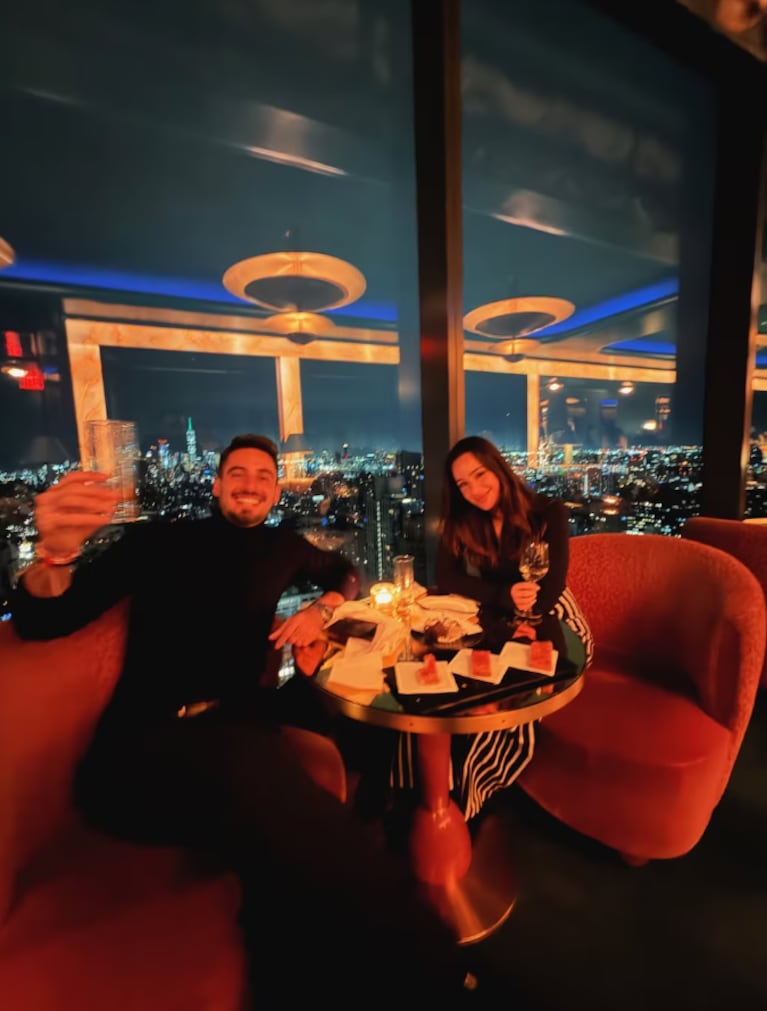 Las románticas postales de Nico Occhiato y Flor Jazmín Peña en Nueva York para cerrar el año | Créditos: Instagram @nicoocchiato @florjazminpe