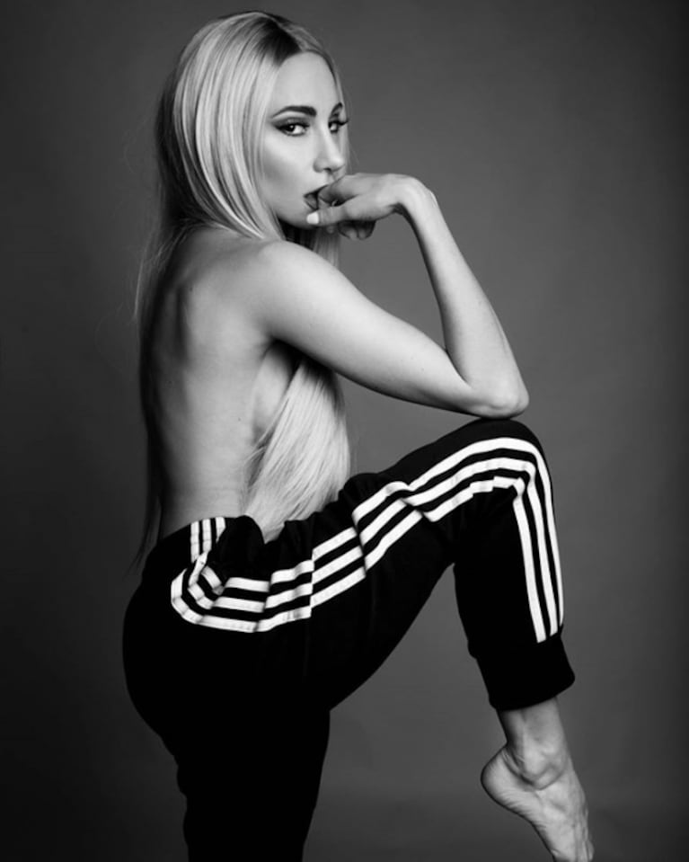 Las sensuales fotos de Magui Bravi, rubia y al desnudo: "Blondie"