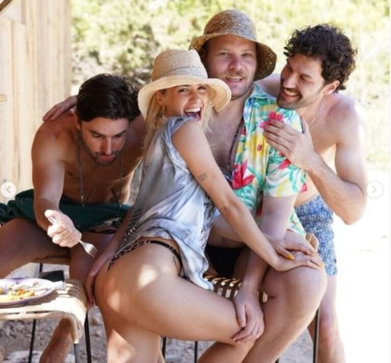 Las sensuales y divertidas postales de Lali Espósito pasándola increíble con sus amigos en Ibiza: "Mi escudo de amor"