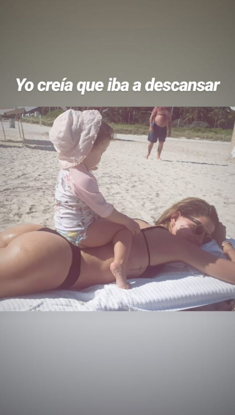 Las tiernas fotos playeras de China Suárez con Rufina y Magnolia en las playas de Miami: "Pensé que iba a descansar"