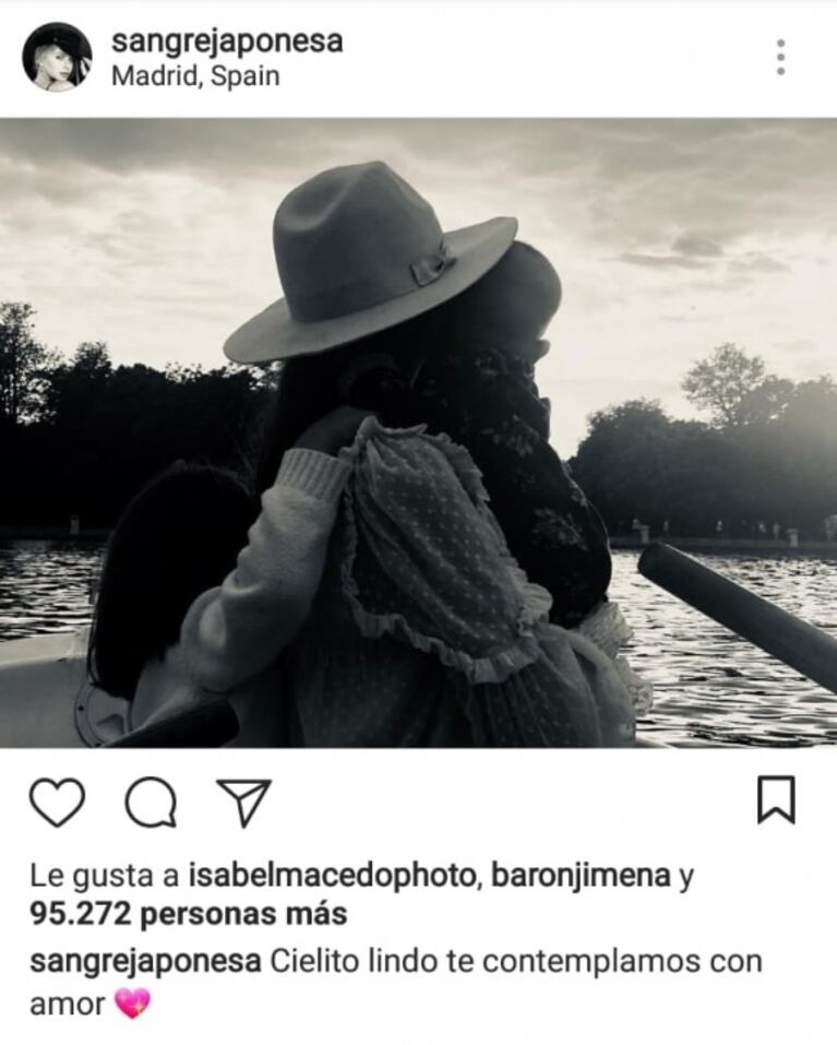 Las tiernas postales de la China Suárez con sus hijas y Vicuña desde Madrid: "Amores que matan"