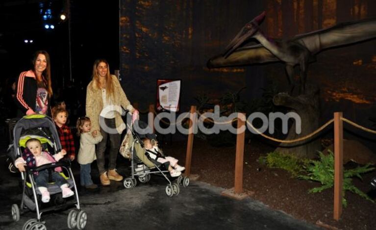 Las vacaciones de invierno de los famosos y sus hijos en Mundo Jurásico. (Foto: Jenifer Rubio para Ciudad.com)
