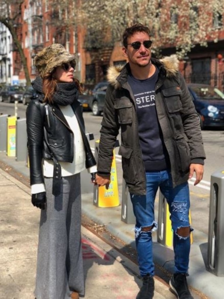 Las vacaciones de Nico Vázquez y Gimena Accardi en Nueva York:  amor, patín sobre hielo y looks cancheros 