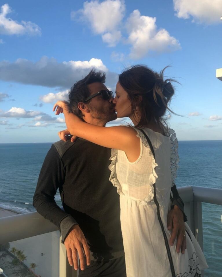 Las vacaciones de Paula Chaves y Pedro Alfonso con sus hijos en Miami... ¡y el pícaro sincericidio de ella!