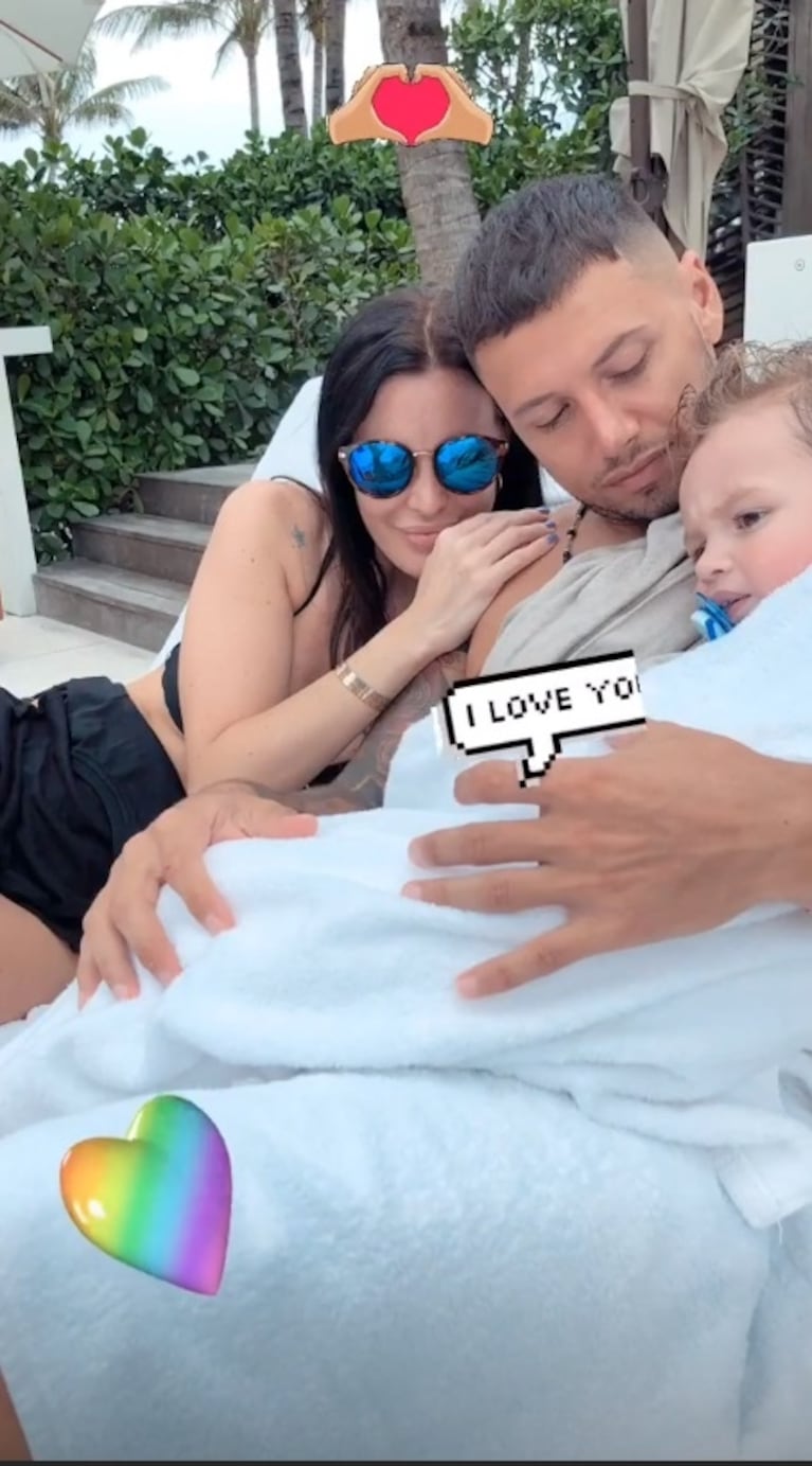 Las vacaciones familiares de Natalie Weber y Mauro Zárate tras la crisis: románticas postales desde Miami