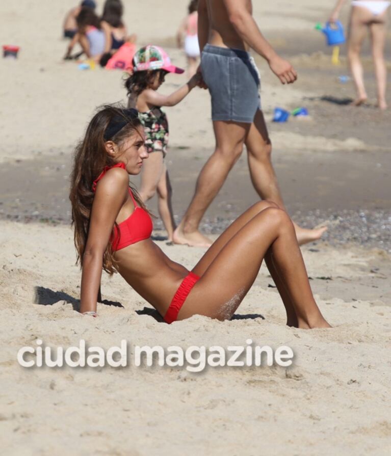 Las vacaciones familiares de Yanina y Diego Latorre en Punta del Este