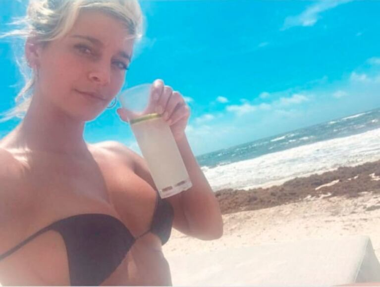 Las vacaciones playeras de Sol Pérez en Tulum: colaless infartante y lomazo al sol 