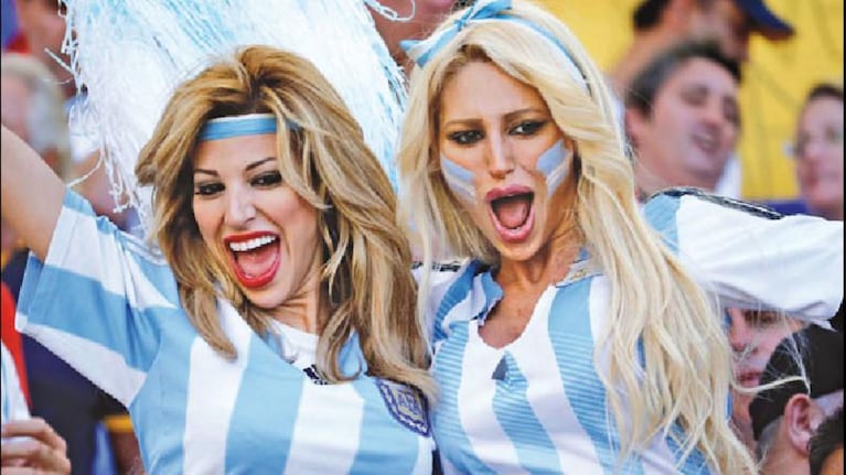 Las Xipolitakis enloquecieron por el cumple de Messi: camiseta, cara pintada y un mensaje que emocionó. Crédito: Archivo