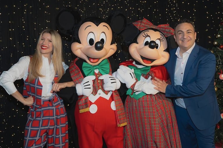 Laurita cumplió su sueño de trabajar para Disney.