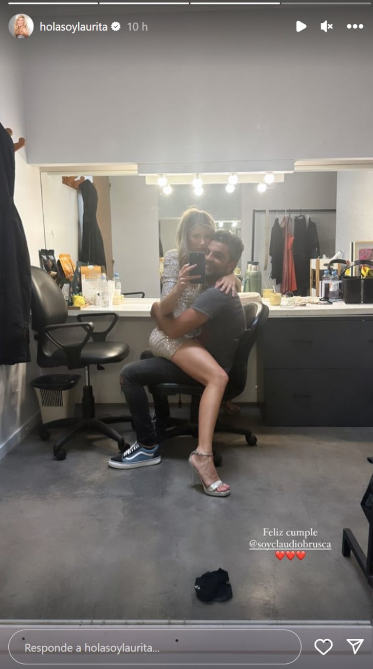 Laurita Fernández publicó una foto súper íntima con Peluca Brusca en el camarín que dio que hablar 