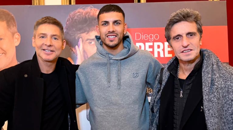 Leandro Paredes fue a ver Inmaduros, la obra de Adrián Suar y Diego Peretti.