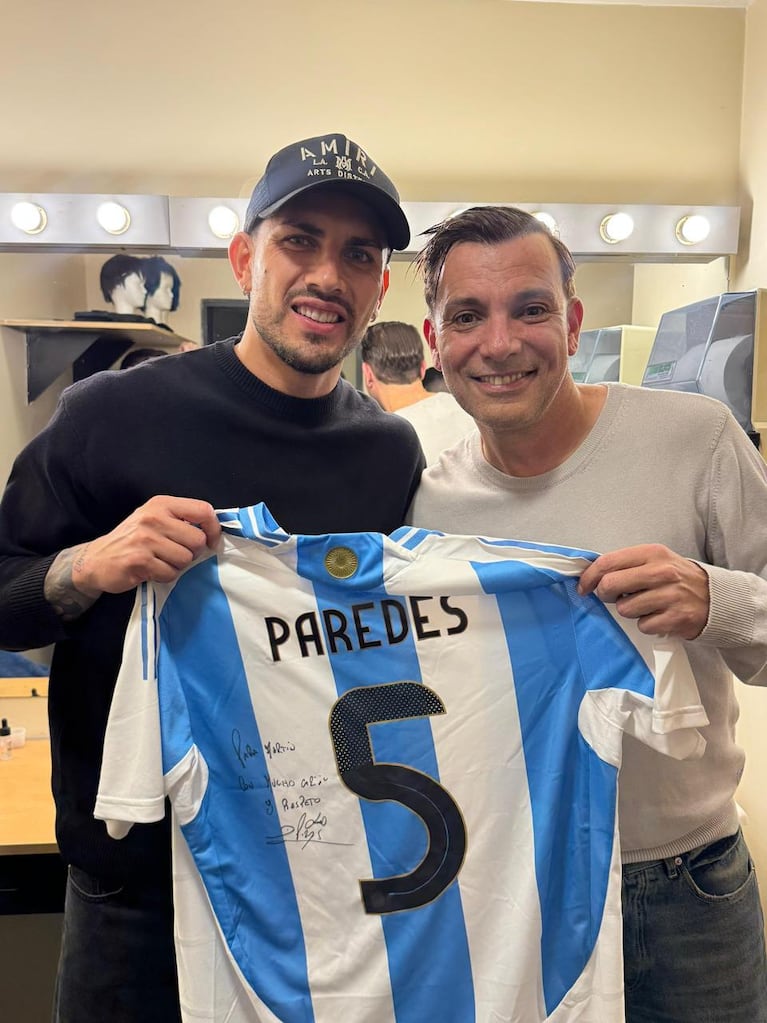 Leandro Paredes y Martín Bossi (Foto: Prensa).