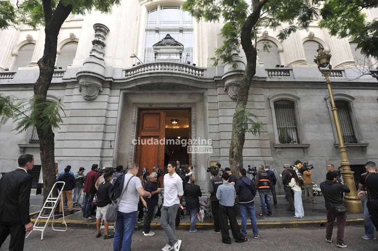 Legislatura porteña: velatorio de Luis Brandoni