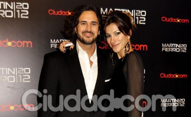 Leo Montero y María Laura, "La Bichi", en los Martín Fierro 2012. (Foto: Jennifer Rubio)