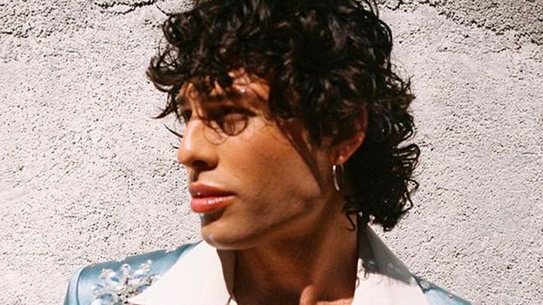 Leo Rizzi presenta Cielo Violeta, su nuevo single y video