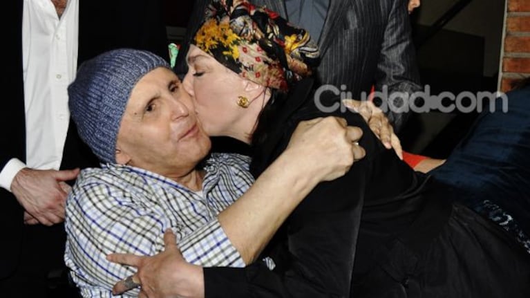 Leonardo Favio festejaba sus 73 años junto a su amiga Graciela Borges. (Foto: Jennifer Rubio)