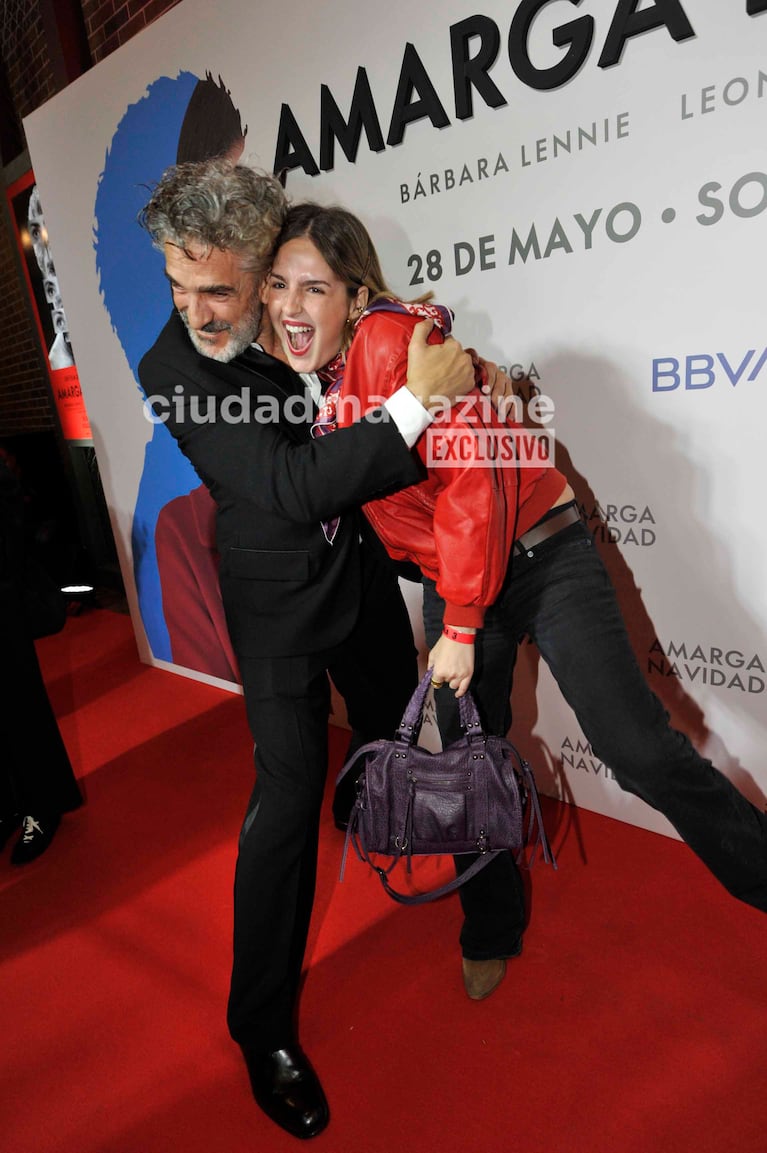 Leonardo Sbaraglia y Julia, su hija. (Foto: Movilpress)