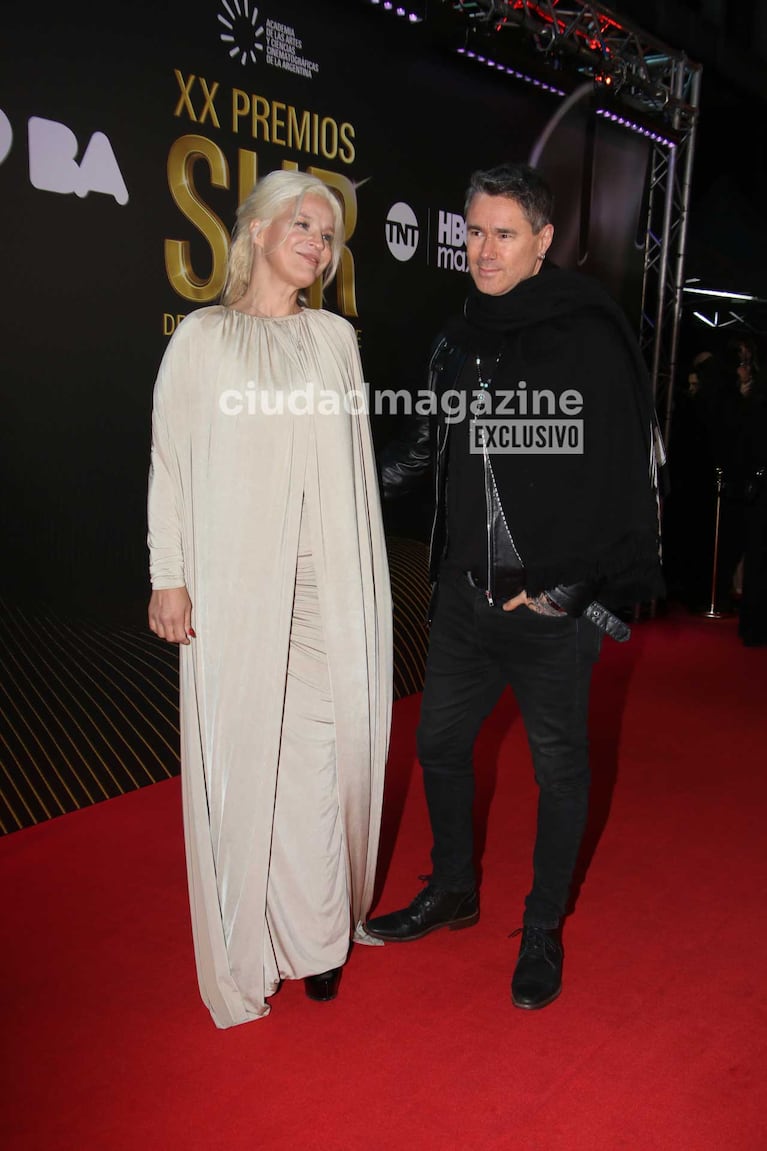 Leticia Brédice y Mariano Airaldi  (Foto: Movilpress)