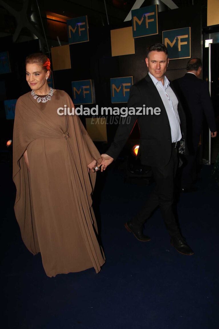 Leticia Bredice y pareja (Fotos: Movilpress)