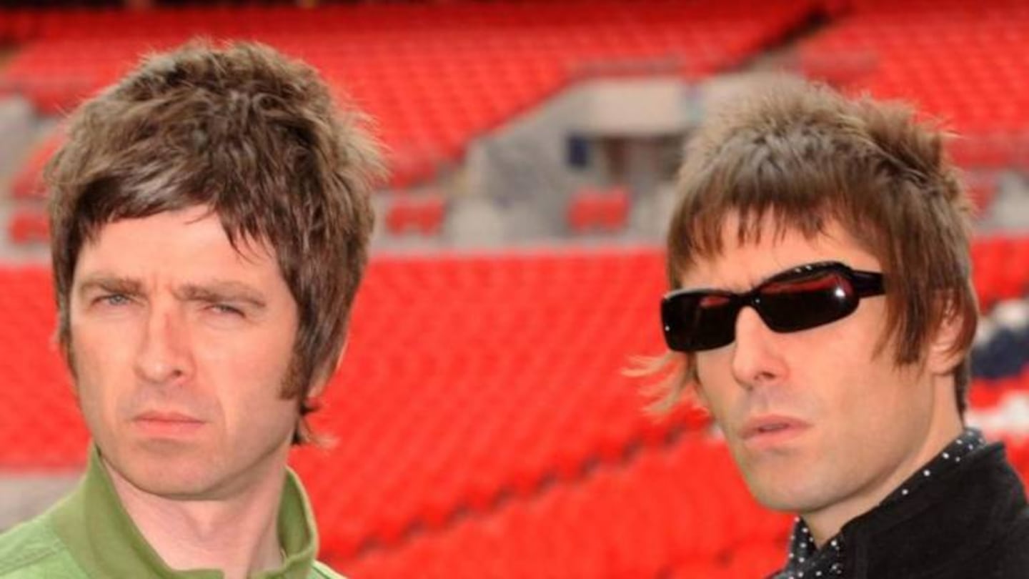 Liam Gallagher le insiste a su hermano Noel por la vuelta de Oasis