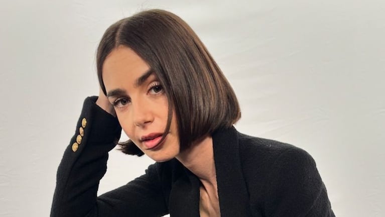 Lily Collins, en Nueva York: la protagonista de Emily in Paris recibió críticas por su aspecto (Foto: Instagram/@lilyjcollins)