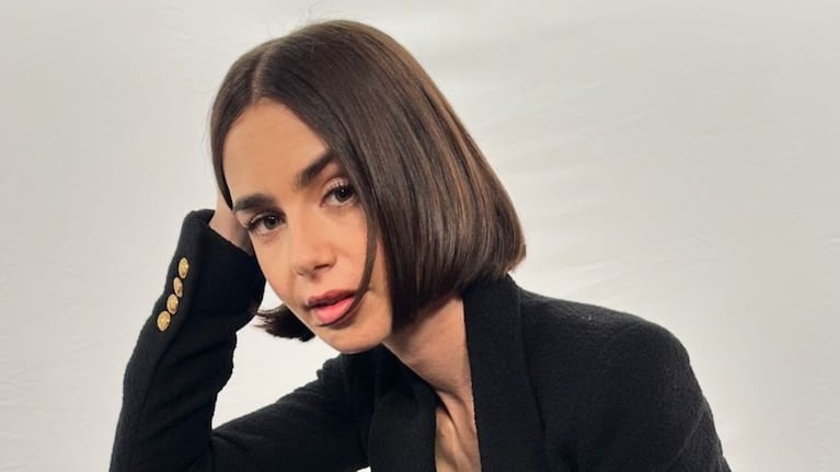 Lily Collins, en Nueva York: la protagonista de Emily in Paris recibió críticas por su aspecto (Foto: Instagram/@lilyjcollins)