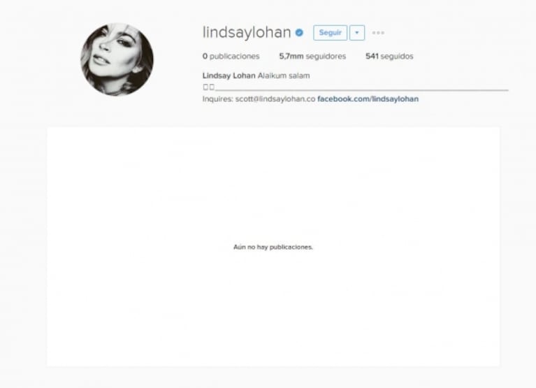 Lindsay Lohan borró todas sus fotos en Instagram y ¿se convirtió al Islam? 