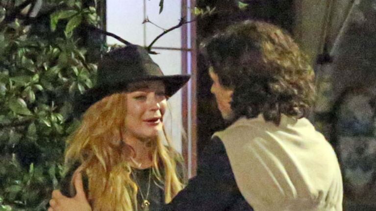 Lindsay Lohan estalló en llanto tras discutir con su novio (Fotos: Grosby Group).