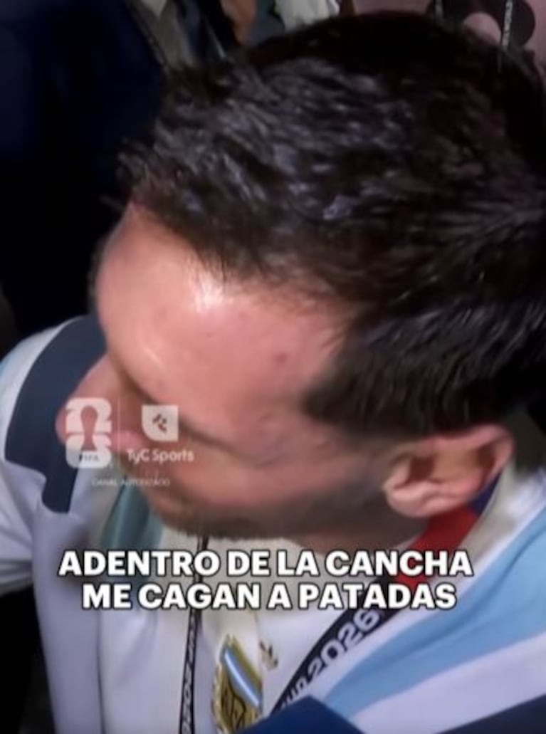 Lionel Messi bromeó sobre los jugadores de Cabo Verde que le pidieron fotos tras el partido (Foto: captura de TyC Sports).