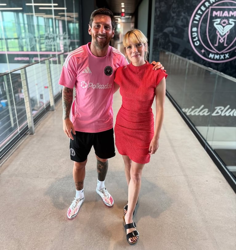Lionel Messi con Diana Gómez. (Foto: @didigmz)
