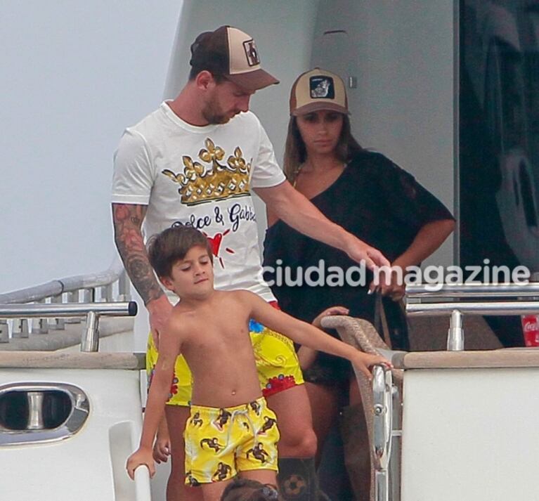 Lionel Messi disfrutó de Formentera en familia, a pura adrenalina: diversión en una moto de agua con sus hijos