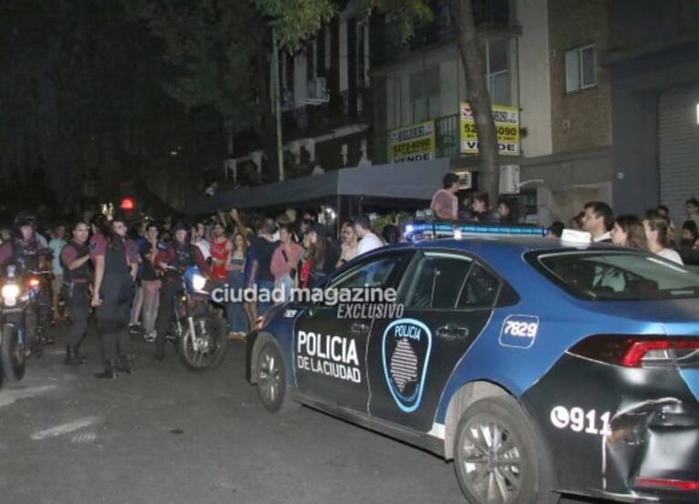 Lionel Messi fue a comer a una parrilla de Palermo y revolucionó todo: las fotos de su multitudinaria salida