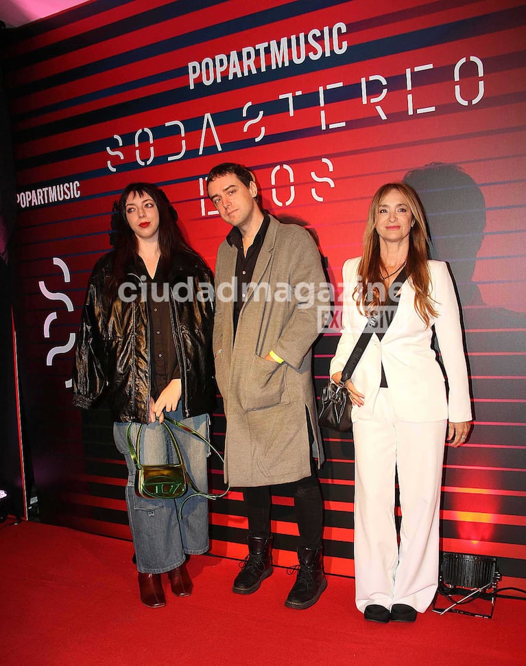 Lisa, Benito y Laura Cerati (Foto: Movilpress)
