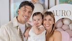 Lisandro Martínez y su esposa
