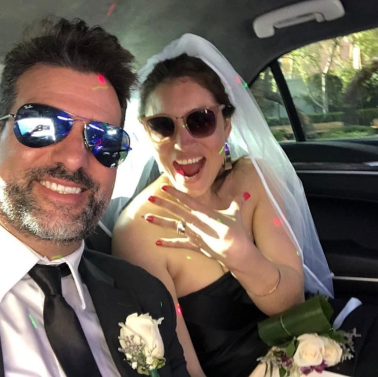 Listorti le hizo una cámara oculta a su mujer para proponerle matrimonio en Las Vegas: la emotiva reacción de Mónica