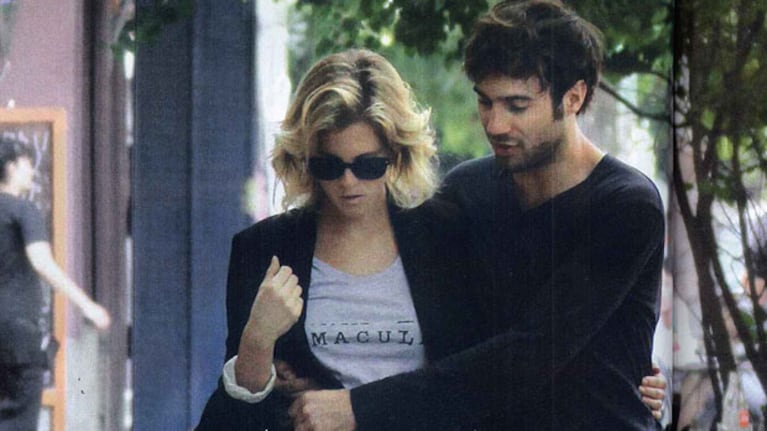 Liz Solari y su novio italiano, reconciliados y enamorados en Palermo (Foto: Gente).