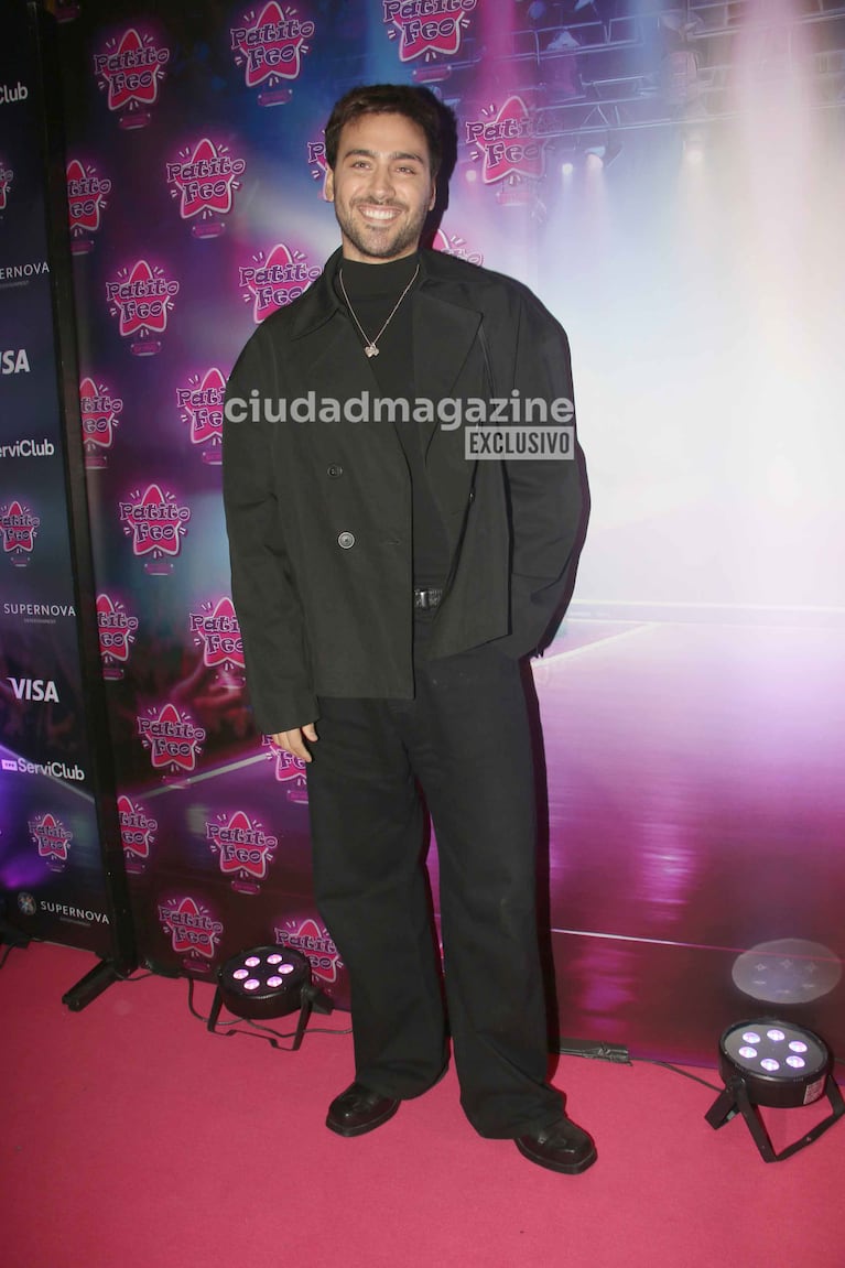 Lizardo Ponce en el estreno de Patito Feo (Foto: Movilpress).