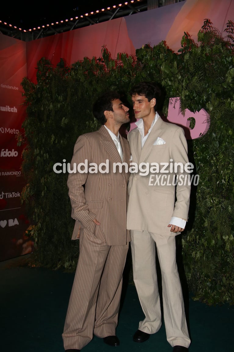 Lizardo Ponce y Franco Poggio en lo Premios Ídolo 2026 (Foto de Movilpress)