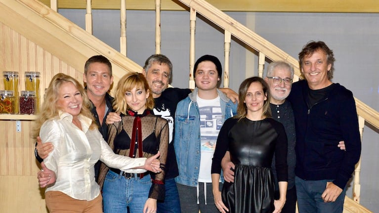 Lo que nos une tuvo su gran debut en el teatro Nacional