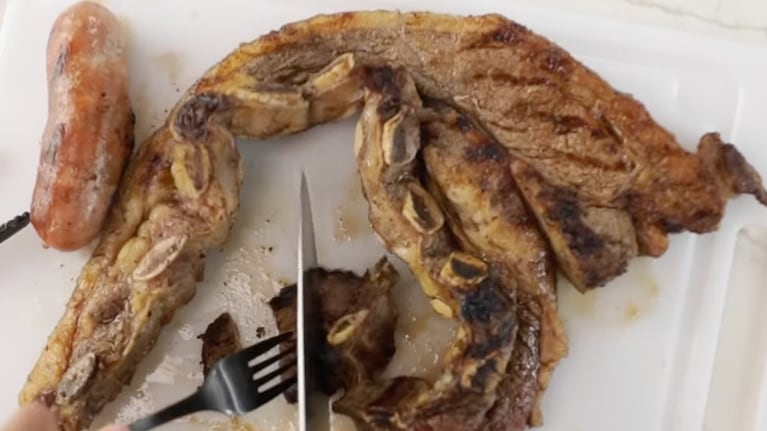 Lo que sobra de asado y chorizo se puede aprovechar para hacer relleno de empanadas. Foto. Cucinare TV