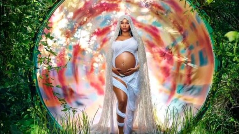 ¡Lo tenía guardado! Nicki Minaj anunció su embarazo en las redes sociales con hermosas imágenes 