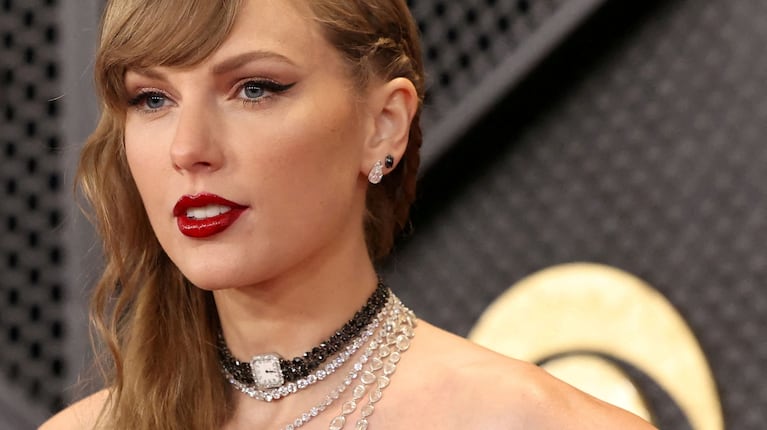 ¡Locura por Taylor Swift! Fanáticas uruguayas le piden a los precandidatos para que la artista llegue al país.